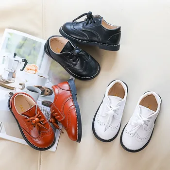 Кожаная обувь в стиле ретро Для мальчиков, Детская Мода 2022, Весенние Новые Лоферы для Выступлений Для девочек, Унисекс, Однотонные Черные Лоферы в Британском Стиле