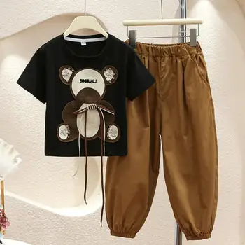 Комплект летней одежды для маленьких девочек, модные футболки и брюки с рисунком Медведя из мультфильма, украшения из страз, Топ, брюки, костюм для отдыха